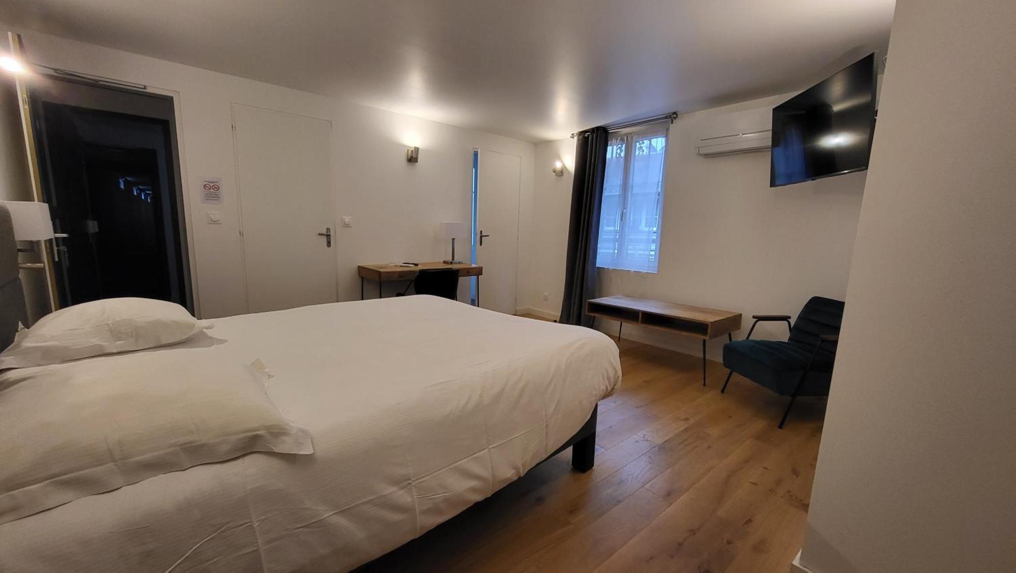 Hotel De Normandie Эврё Экстерьер фото